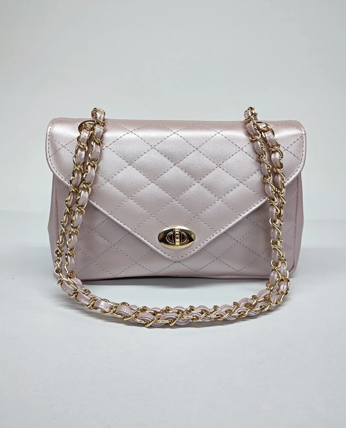 V Diamonds Caviar Leather Purse - Image 10