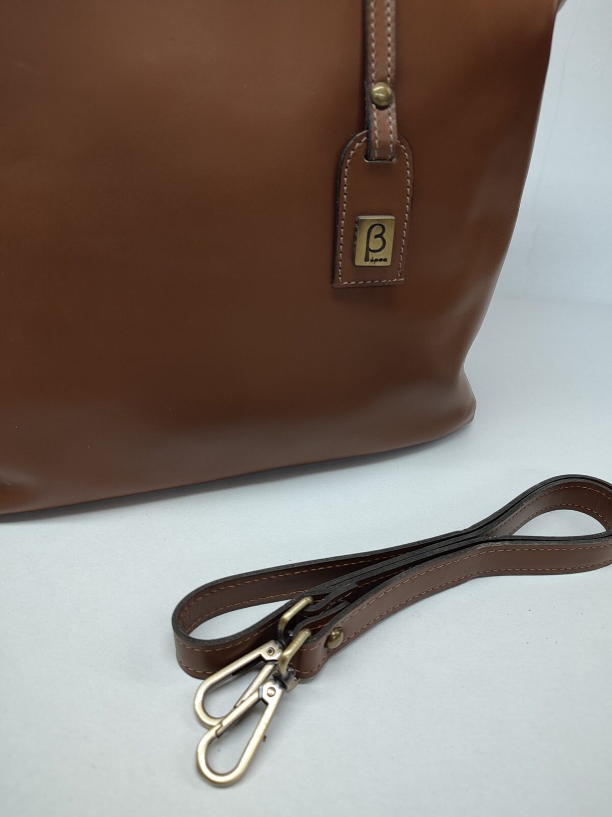 XXL Camel Luxury Leather Weekend Bag - Image 3