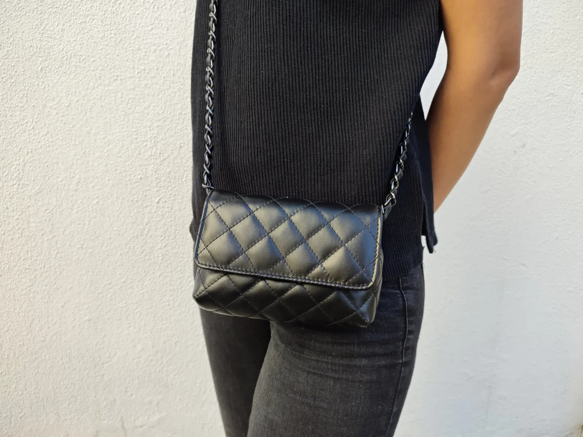 Quilted Wallet / Crossbody Bag - Image 4