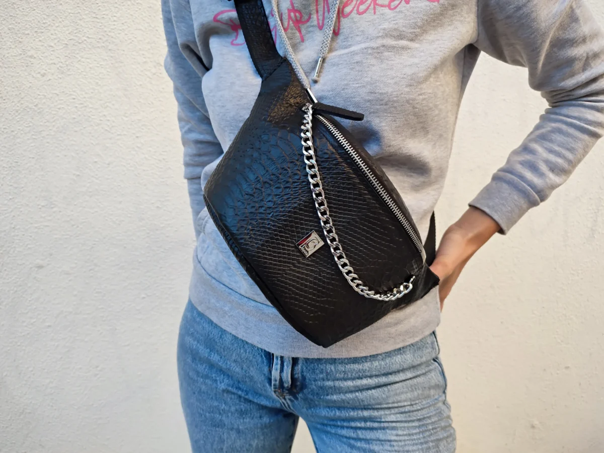 Ofis Queen Belt Bag - Image 6