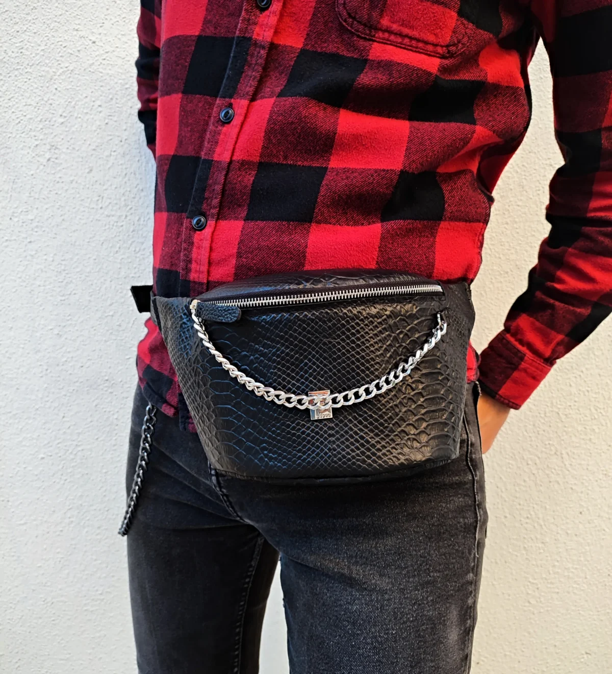 Ofis Queen Belt Bag - Image 3