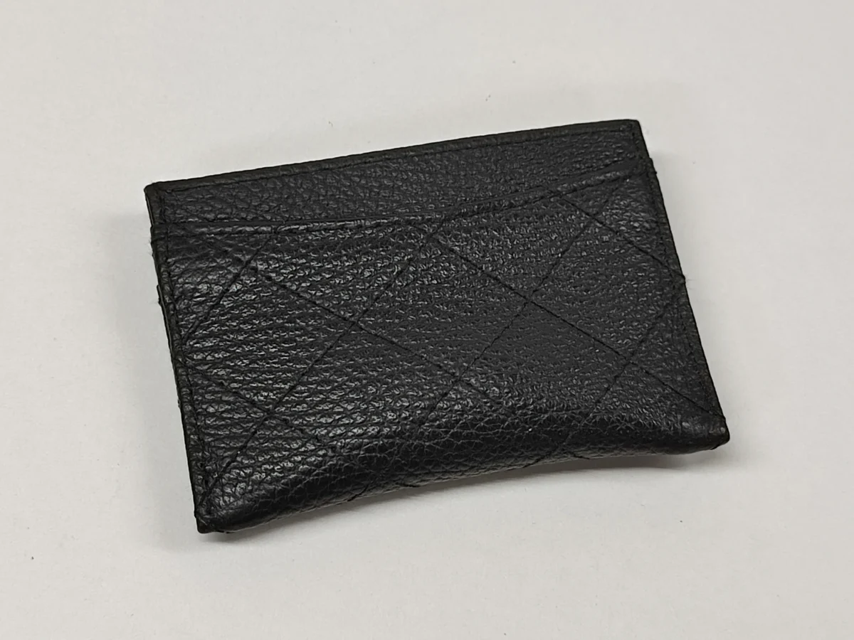 Caviar Quilted Cardholder - Image 2