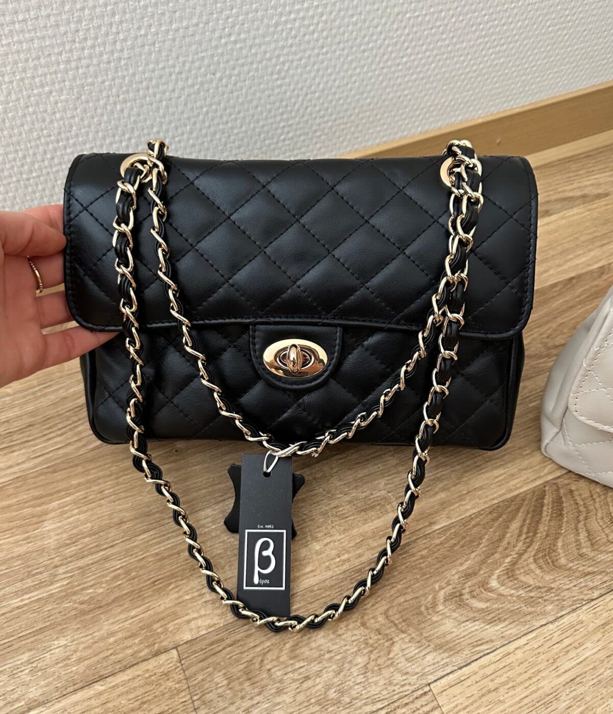 Classic Diamond Bag - Image 3