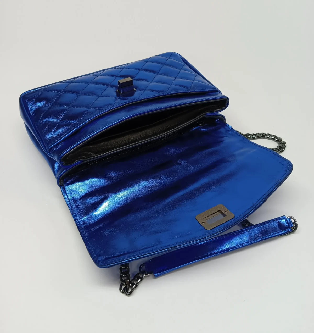 Metallic Diamonds Purse - Image 8