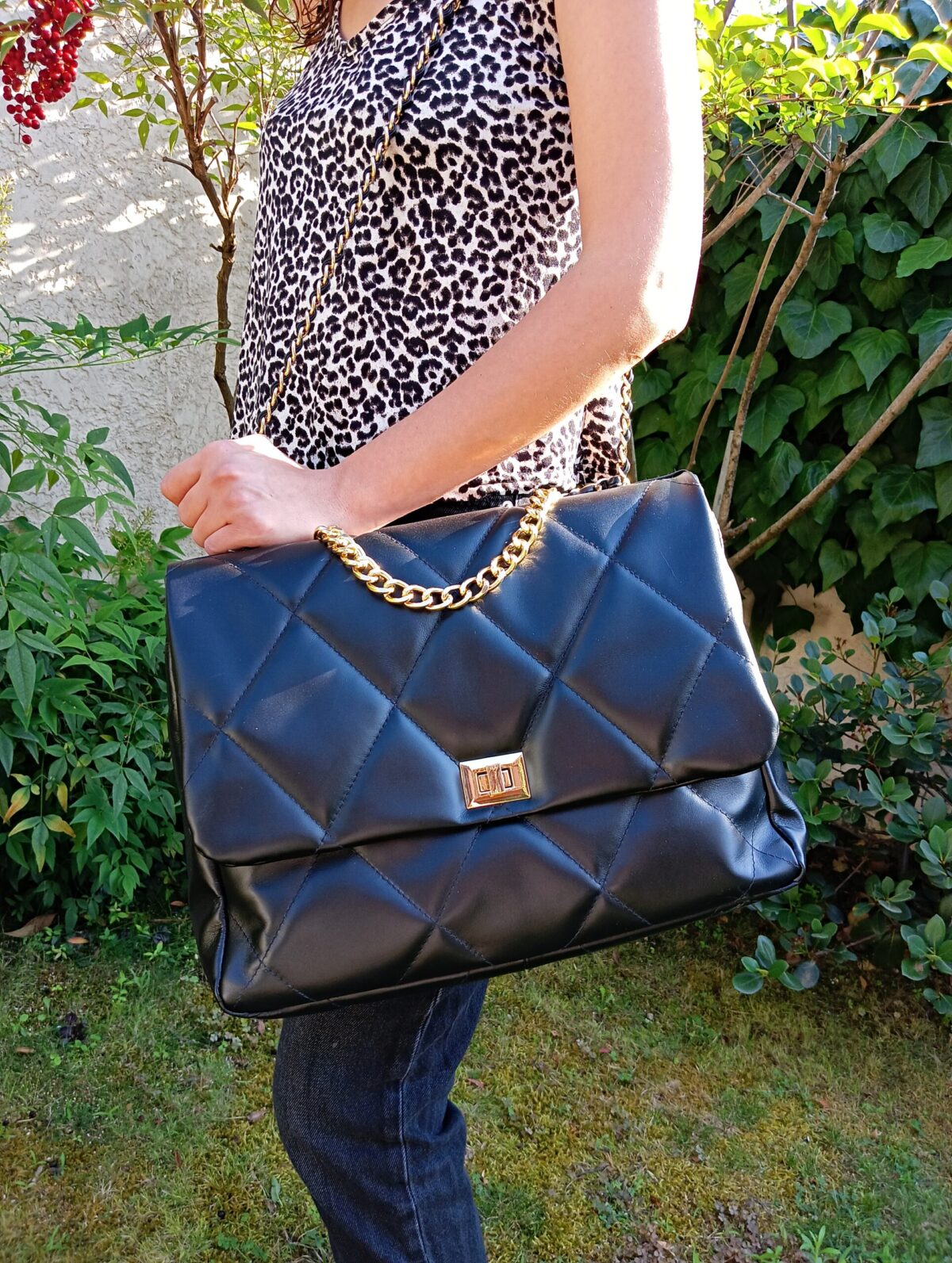 XL Diamonds Genuine Leather Bag - Image 2