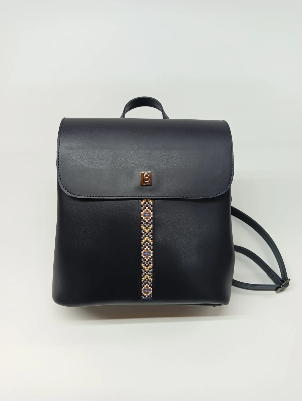 Vesta Convertible Bag - Image 8