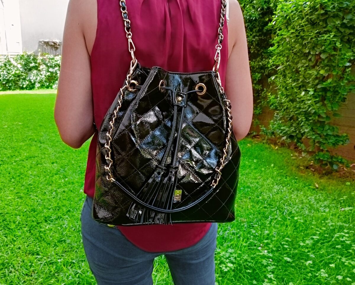 Shiny Diamonds Bucket Bag - Image 9