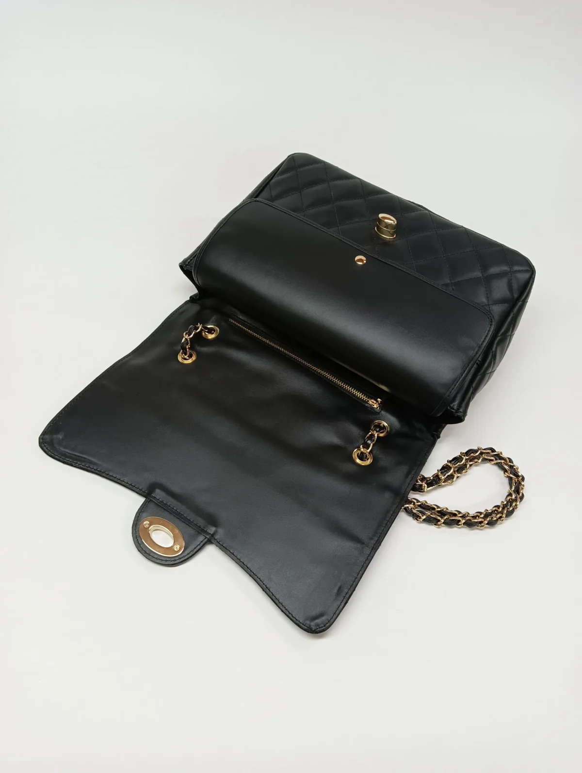 Timeless Elegance Diamonds Max Bag - Image 7