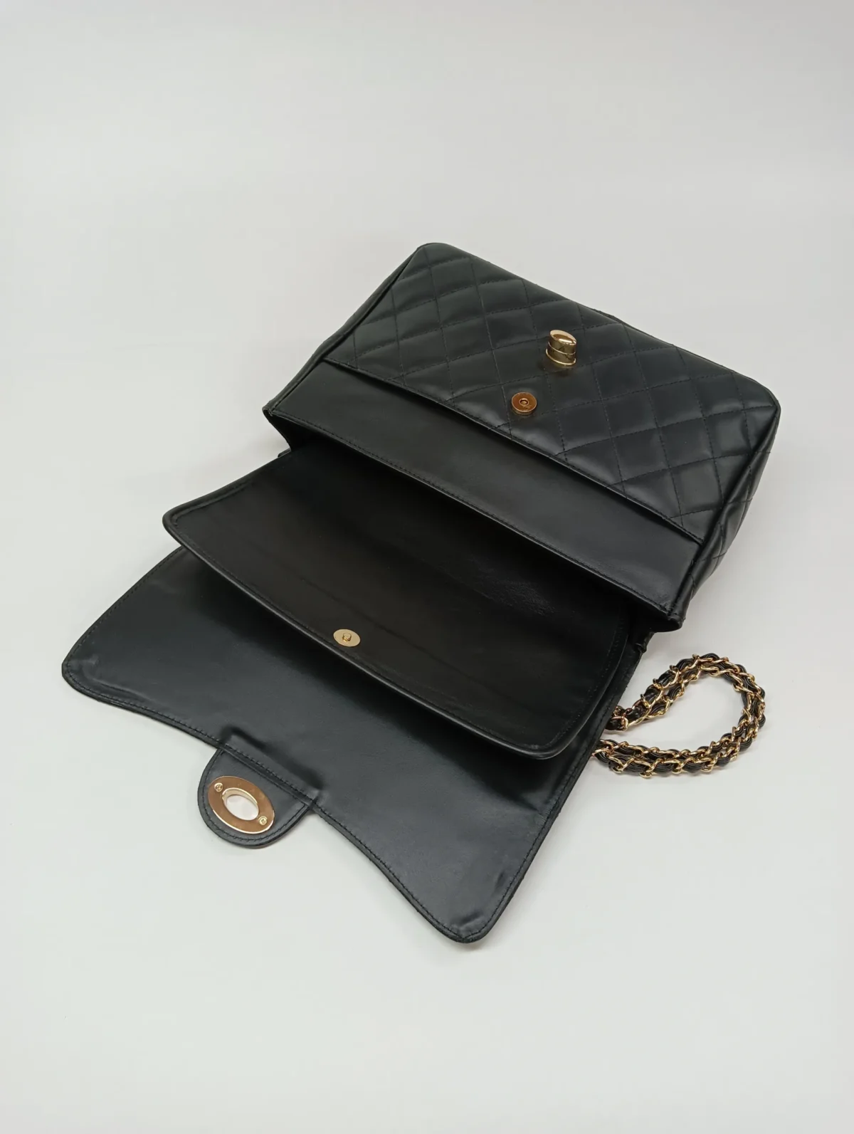 Timeless Elegance Diamonds Max Bag - Image 6