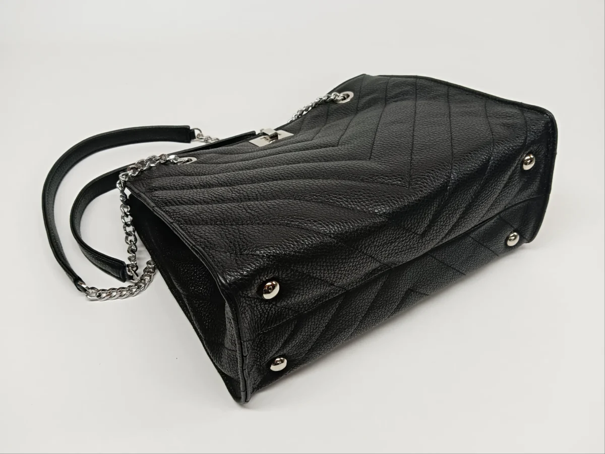 Grained Leather Diamonds Shopper Bag - Image 12