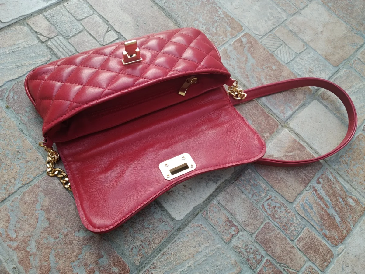 Venus Diamonds Purse - Image 10