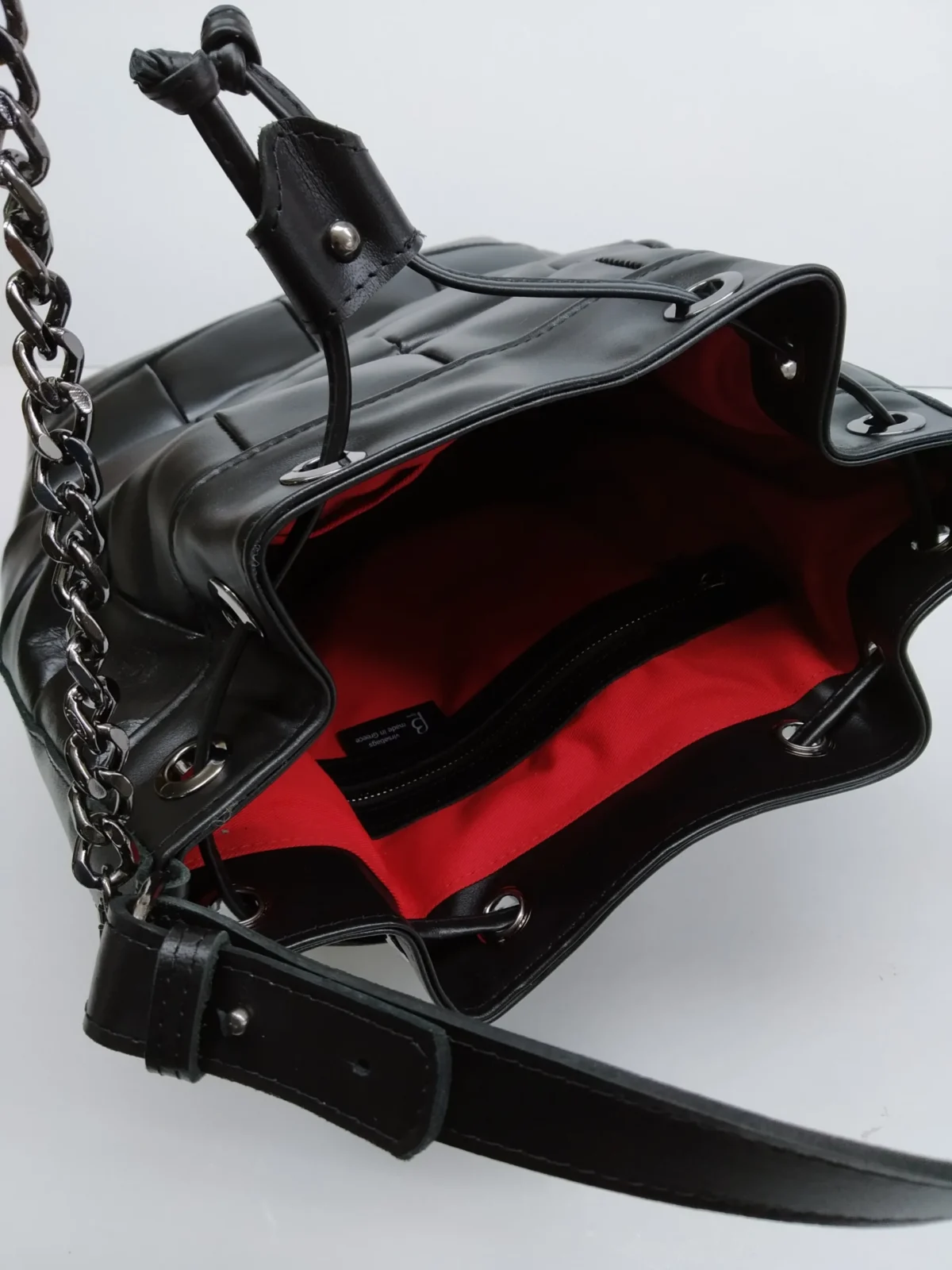 DIAMONDS ARE ETERNAL Quilted Convetible Purse - Image 8