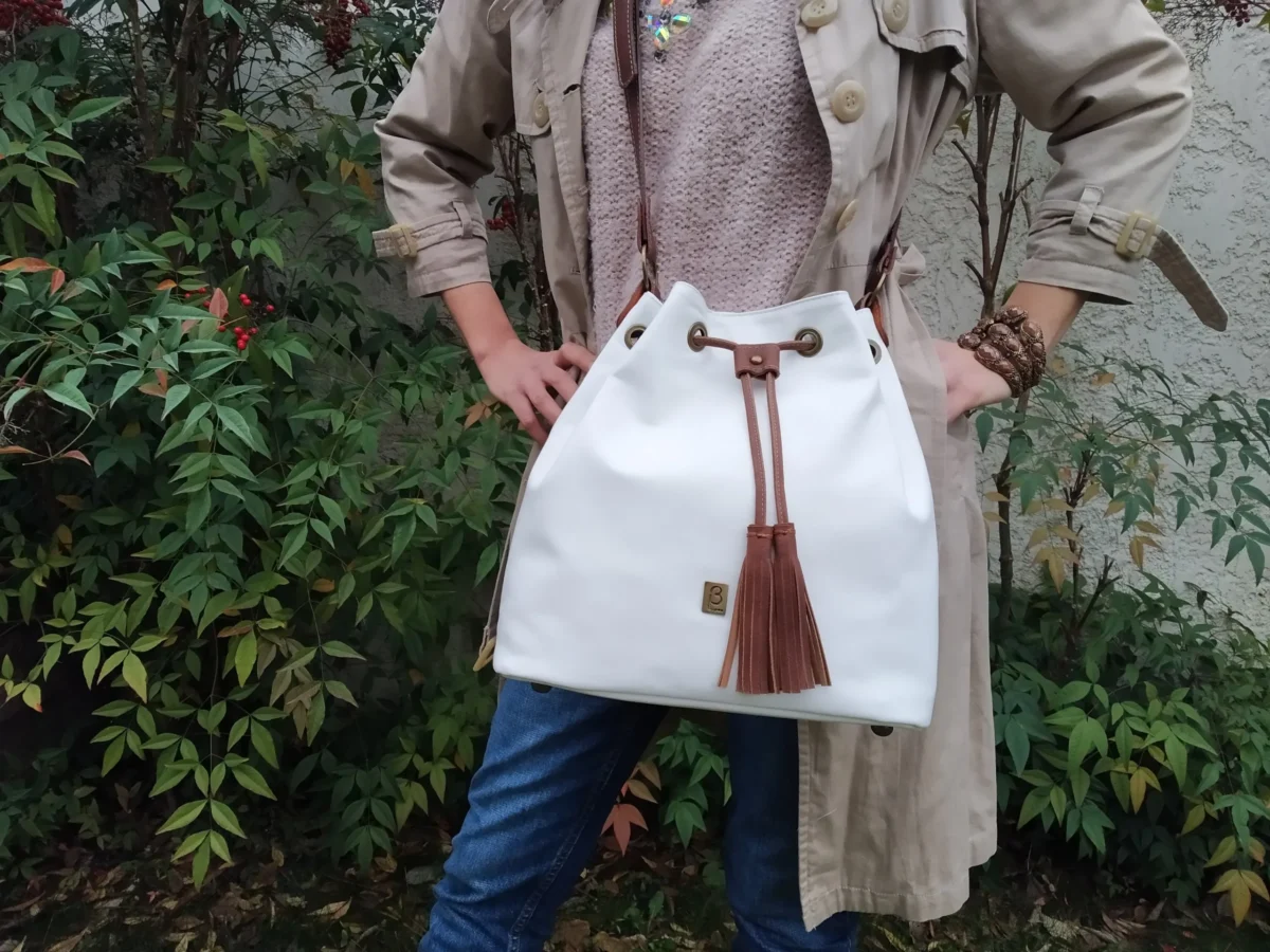 Classic Leather Bucket Bag - Image 2