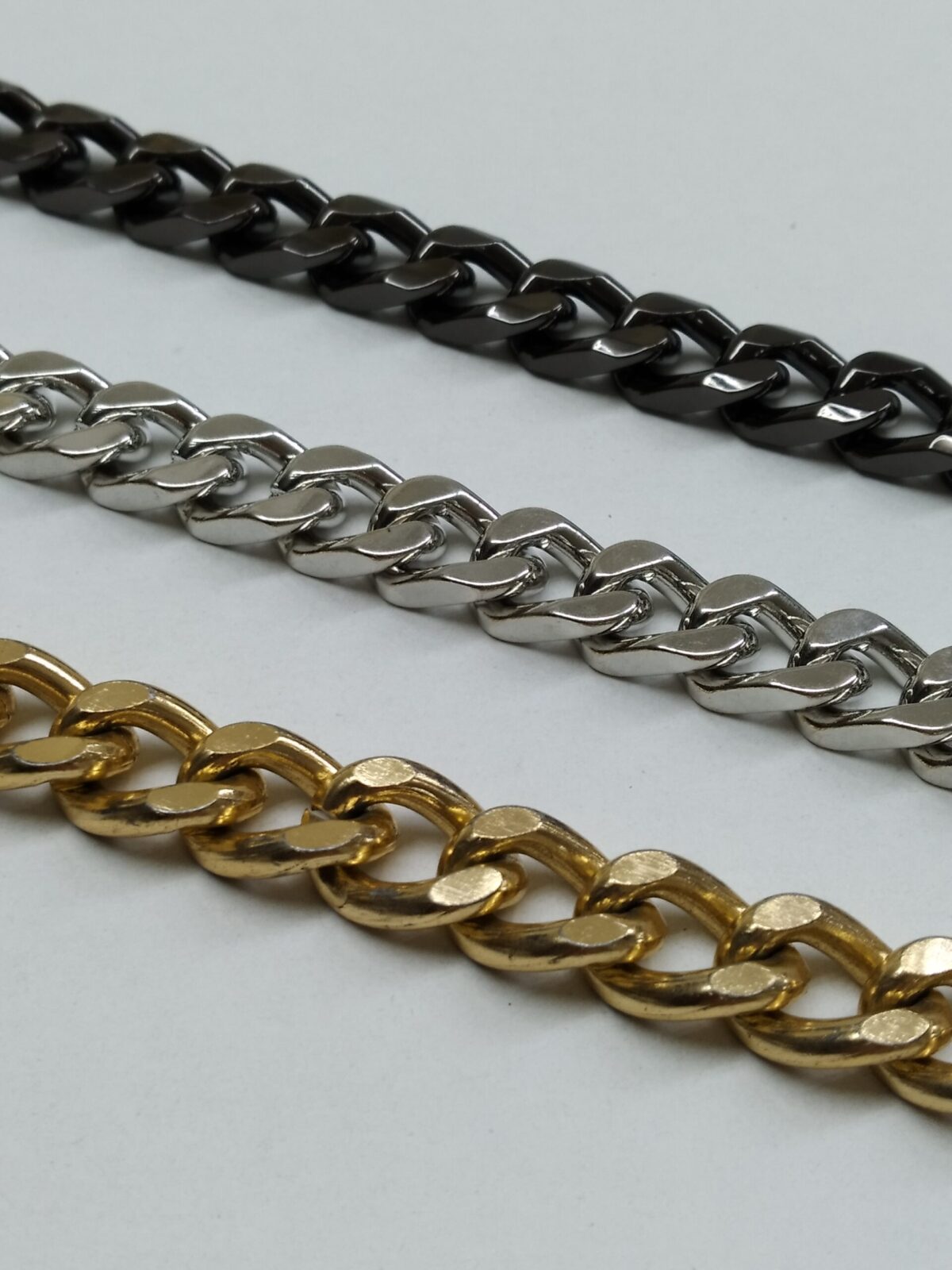 Leather Pad Chain Strap - Image 6
