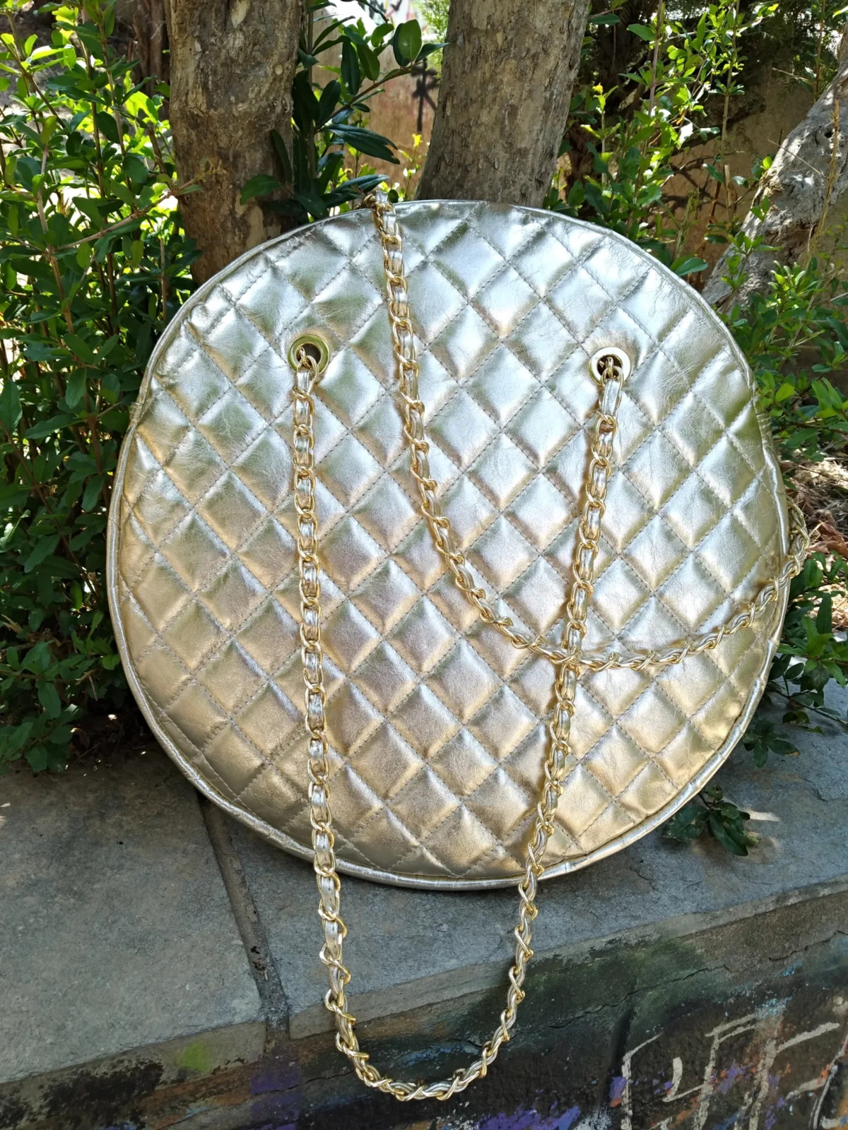 Round Diamond Large Bag - Image 12