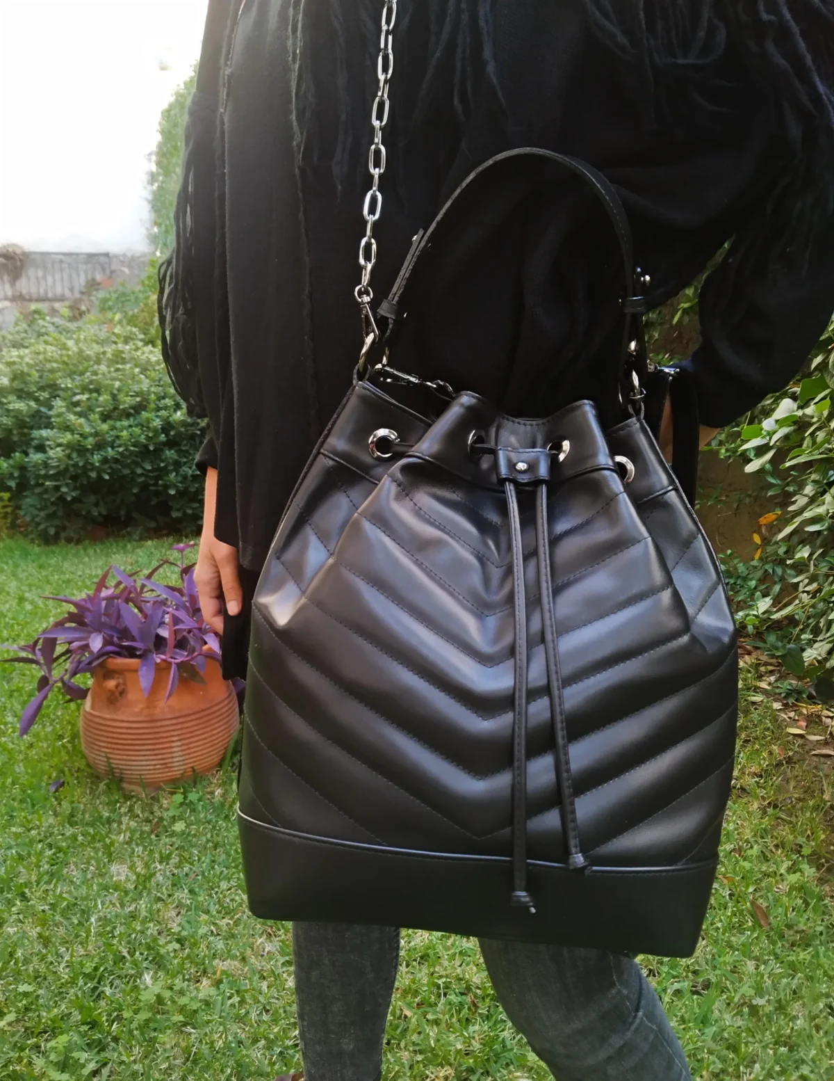 DIAMONDS ARE ETERNAL Quilted Convetible Purse - Image 4