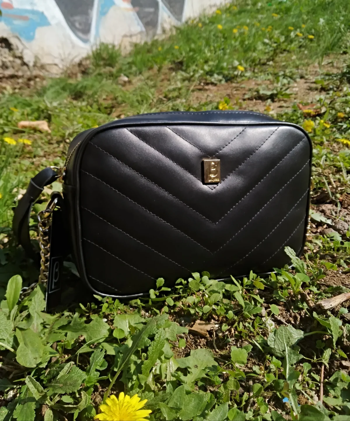 G Style Crossbody Satchel - Image 3