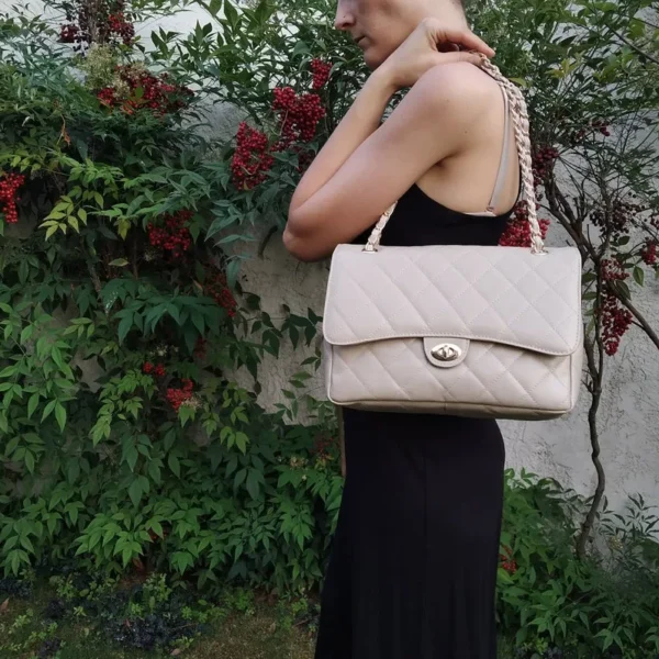 Timeless Elegance Diamonds Max Bag