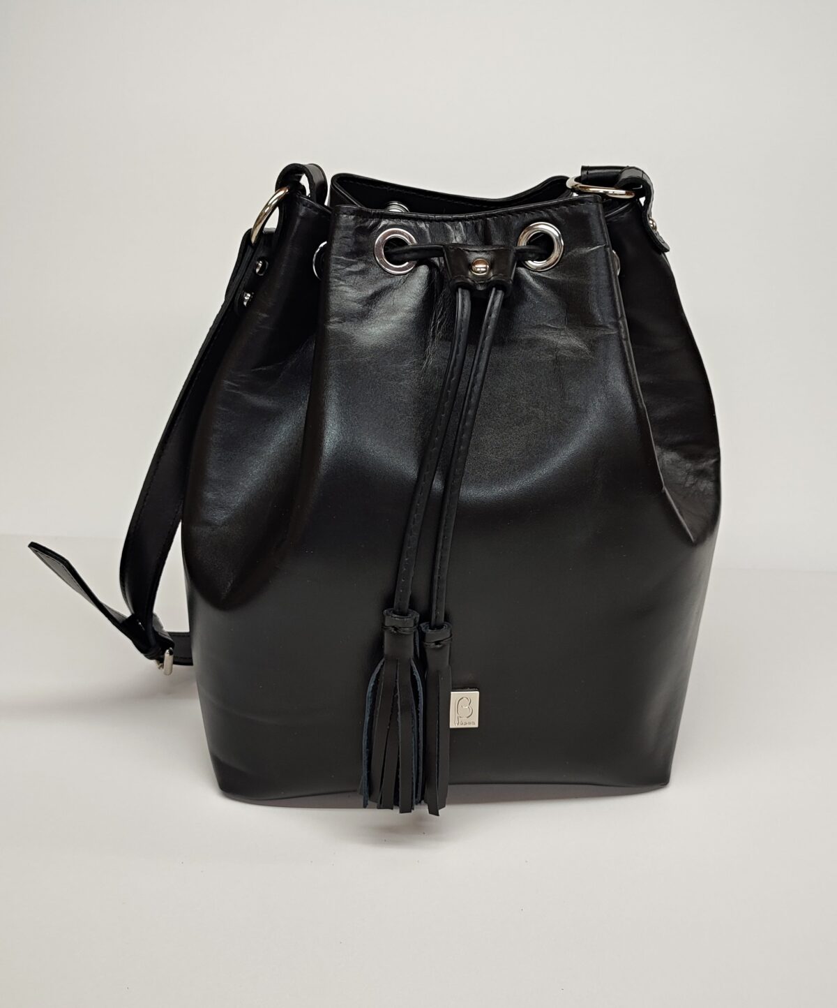 Classic Leather Bucket Bag - Image 6