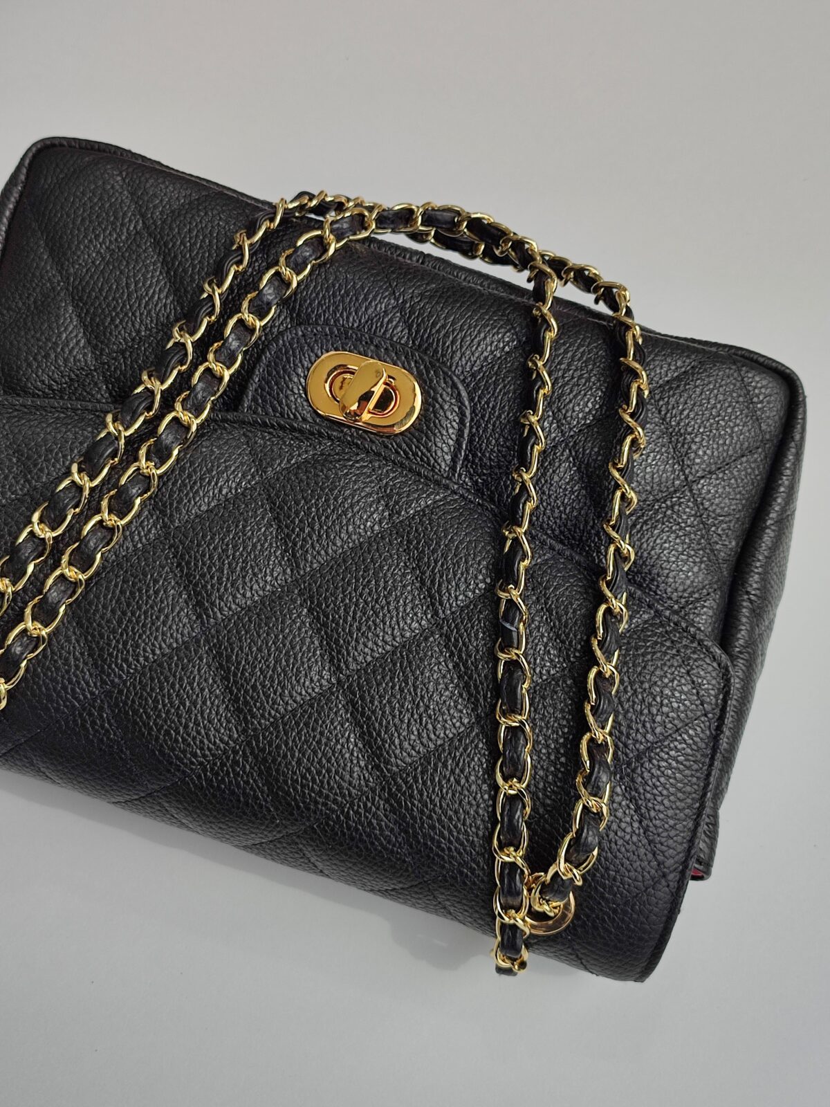 Caviar Leather Max Bag - Image 5