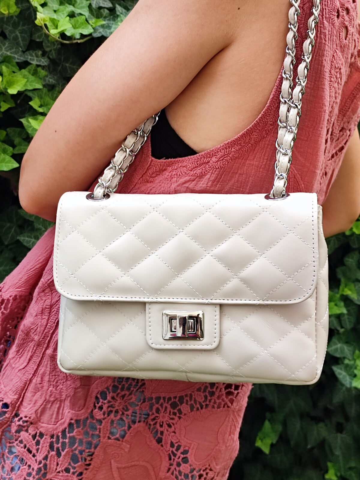 V Diamond Bag - Image 3