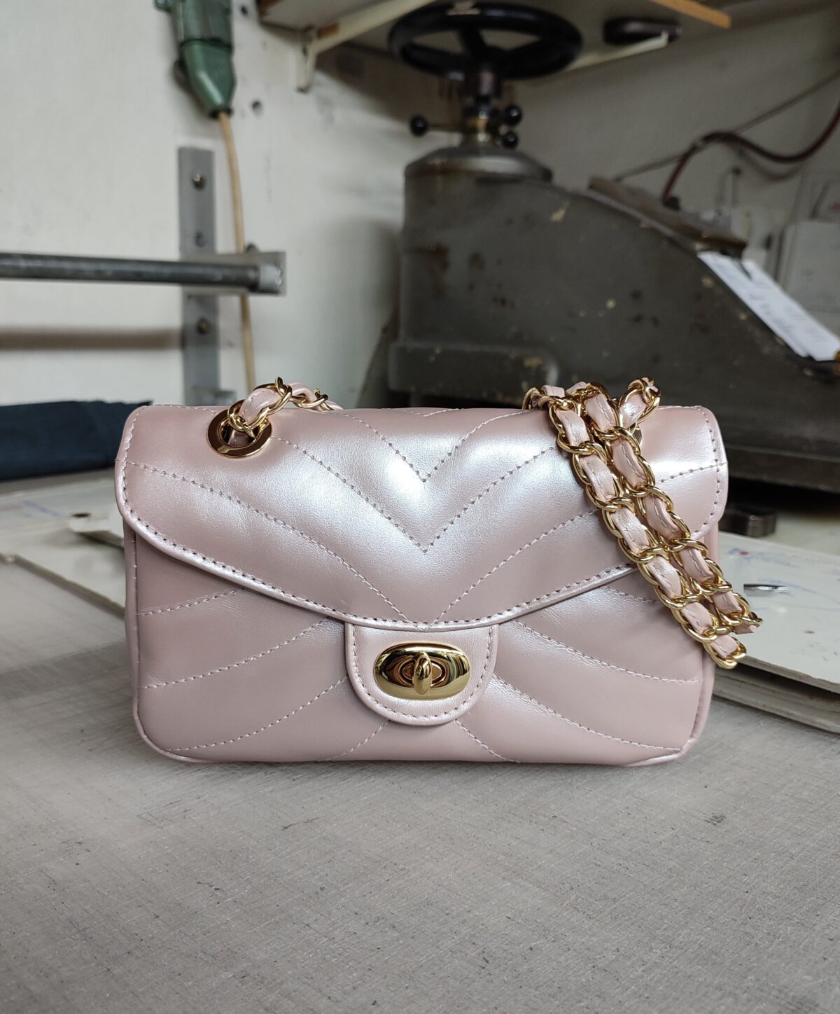 Small V Bag - Image 4
