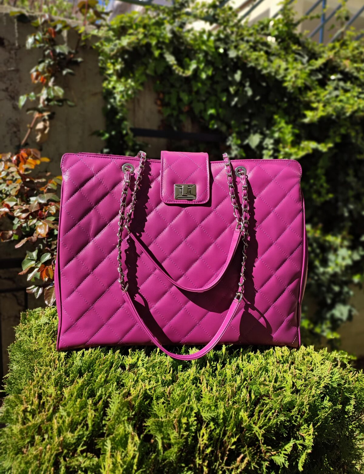 Supersize XXL Diamond Purse - Image 4