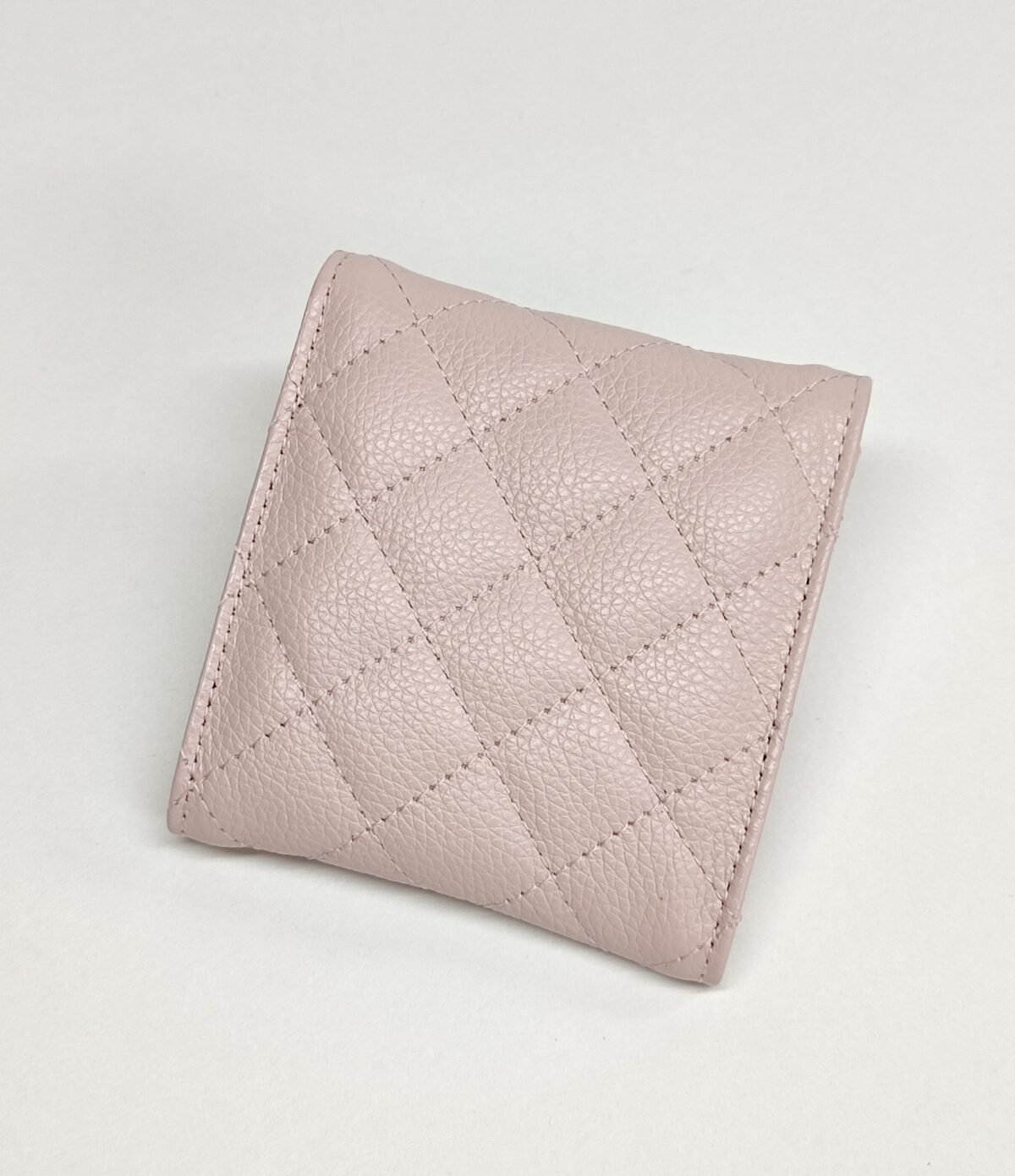 Multiple Slots Quilted Cardholder - Image 4