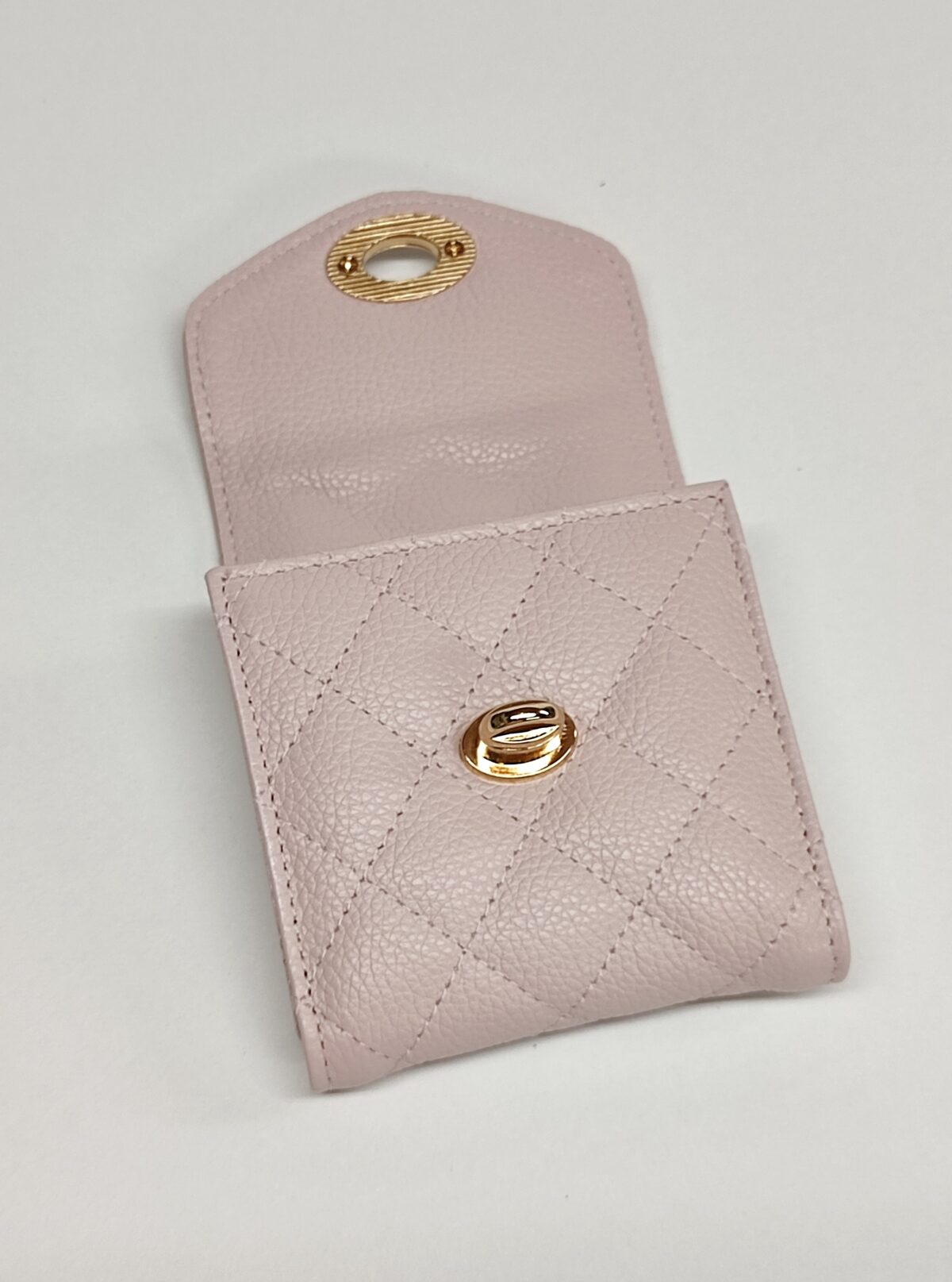 Multiple Slots Quilted Cardholder - Image 3