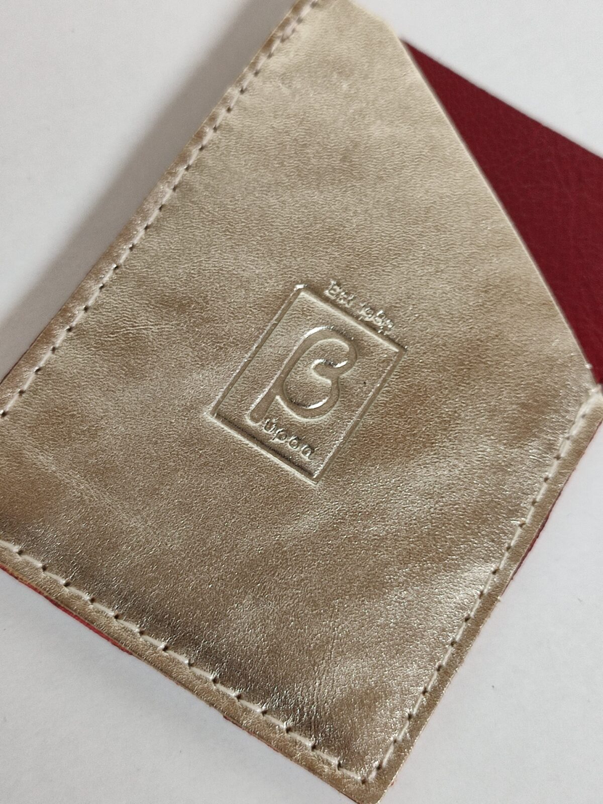 Detailed Cardholder - Image 3
