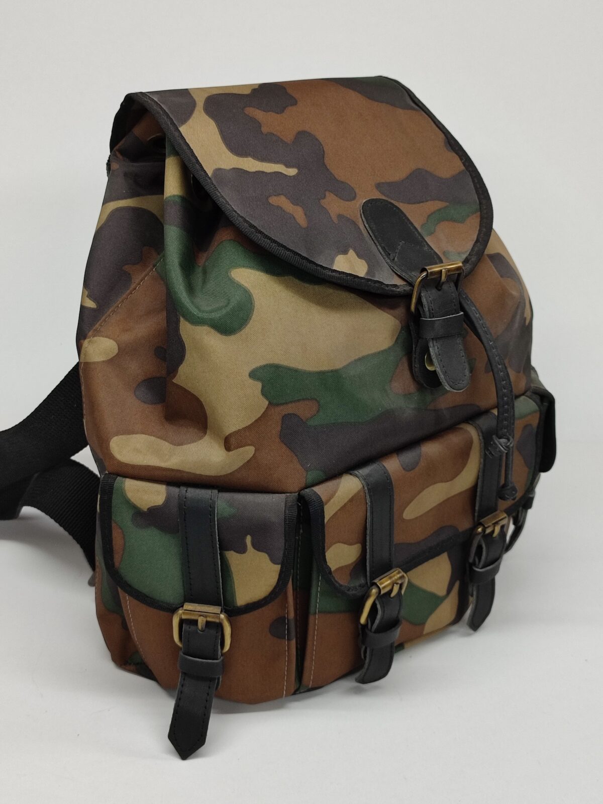 Army Backpack - Image 3