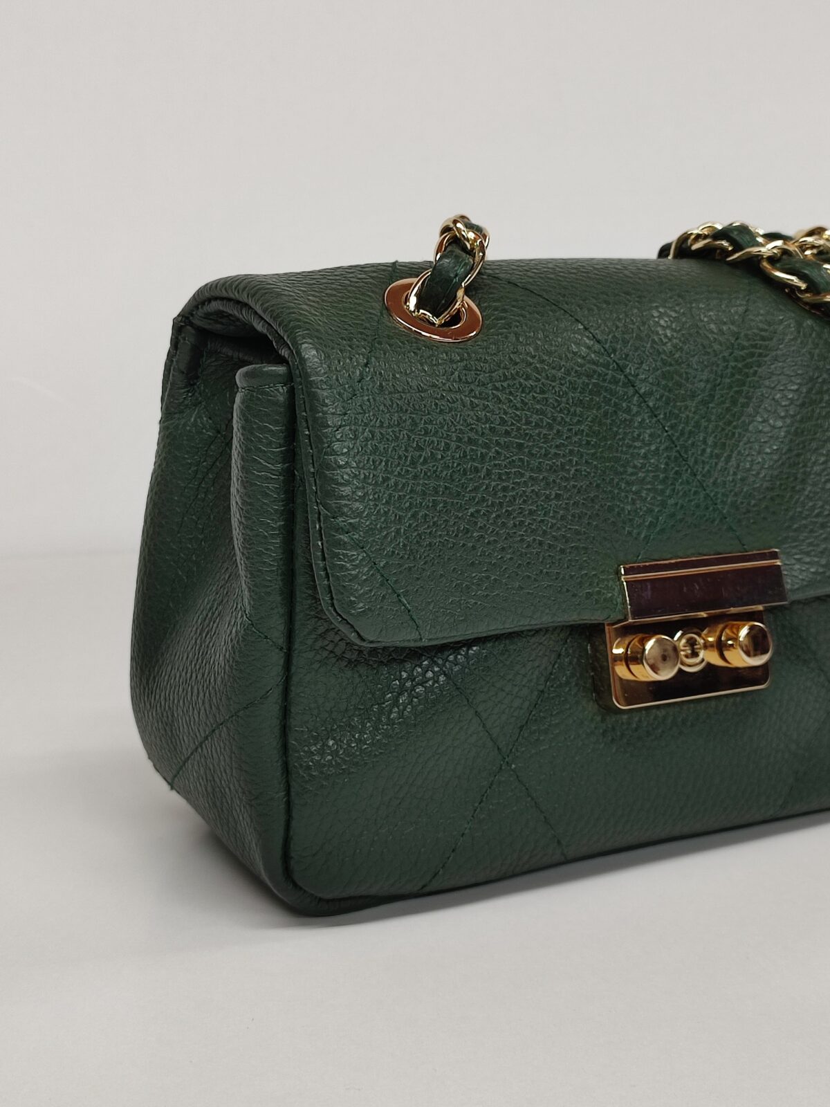 Small Boxy Grained Leather Purse - Image 6