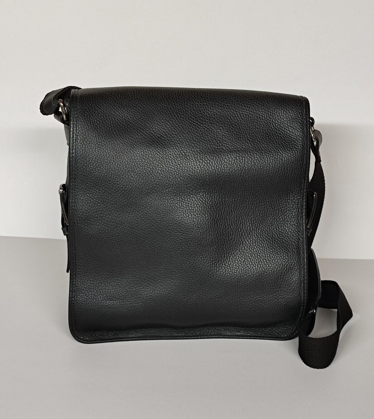 Messenger Leather Medium - Image 2