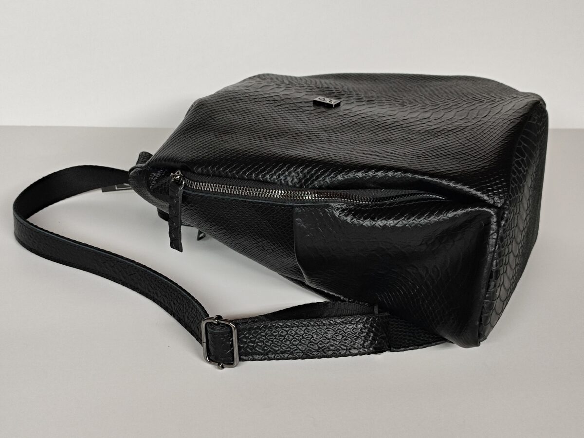 Anti-Theft Snake Backpack - Image 6