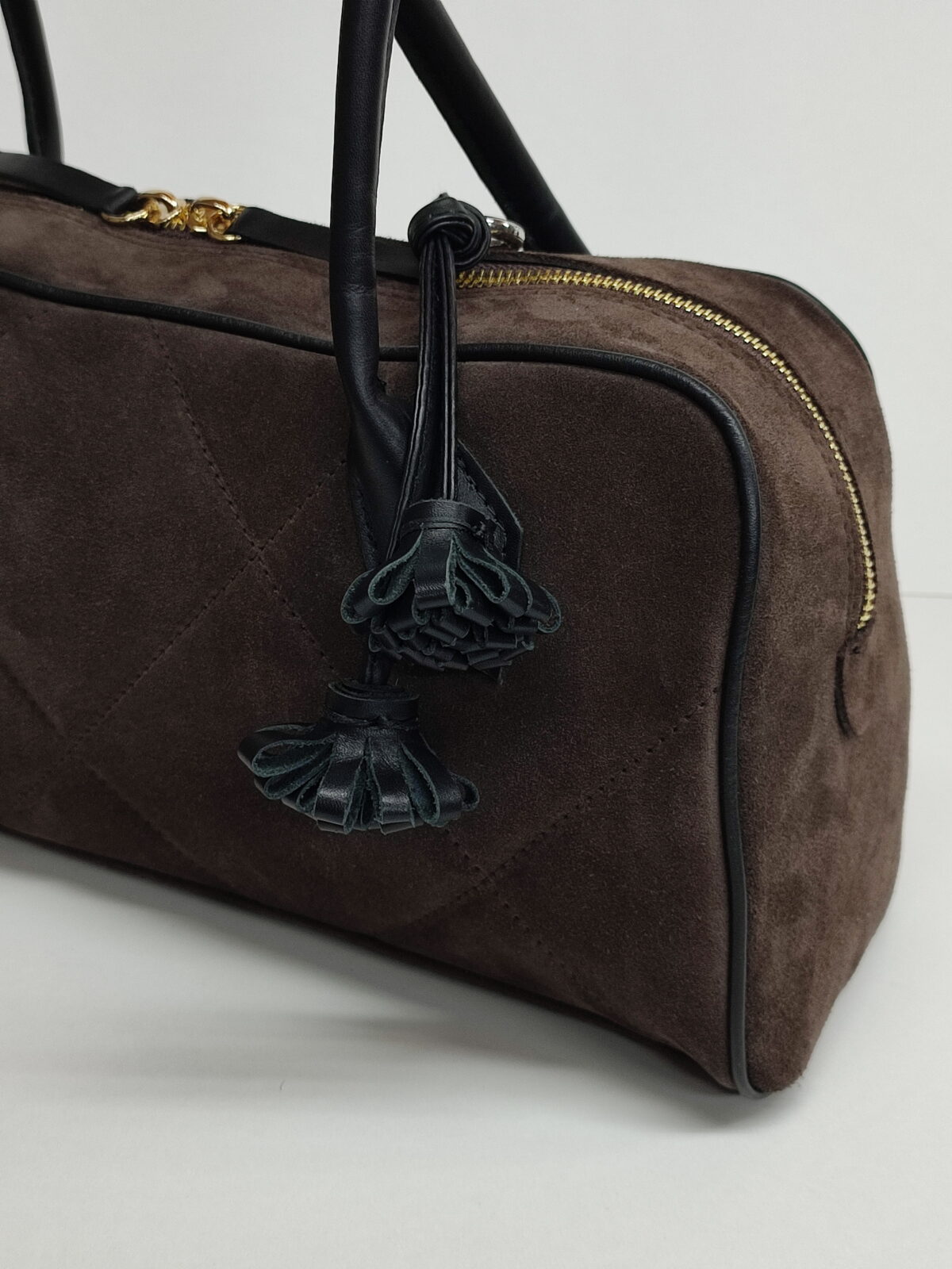 Pom-Pom Virsa Leather - Image 4