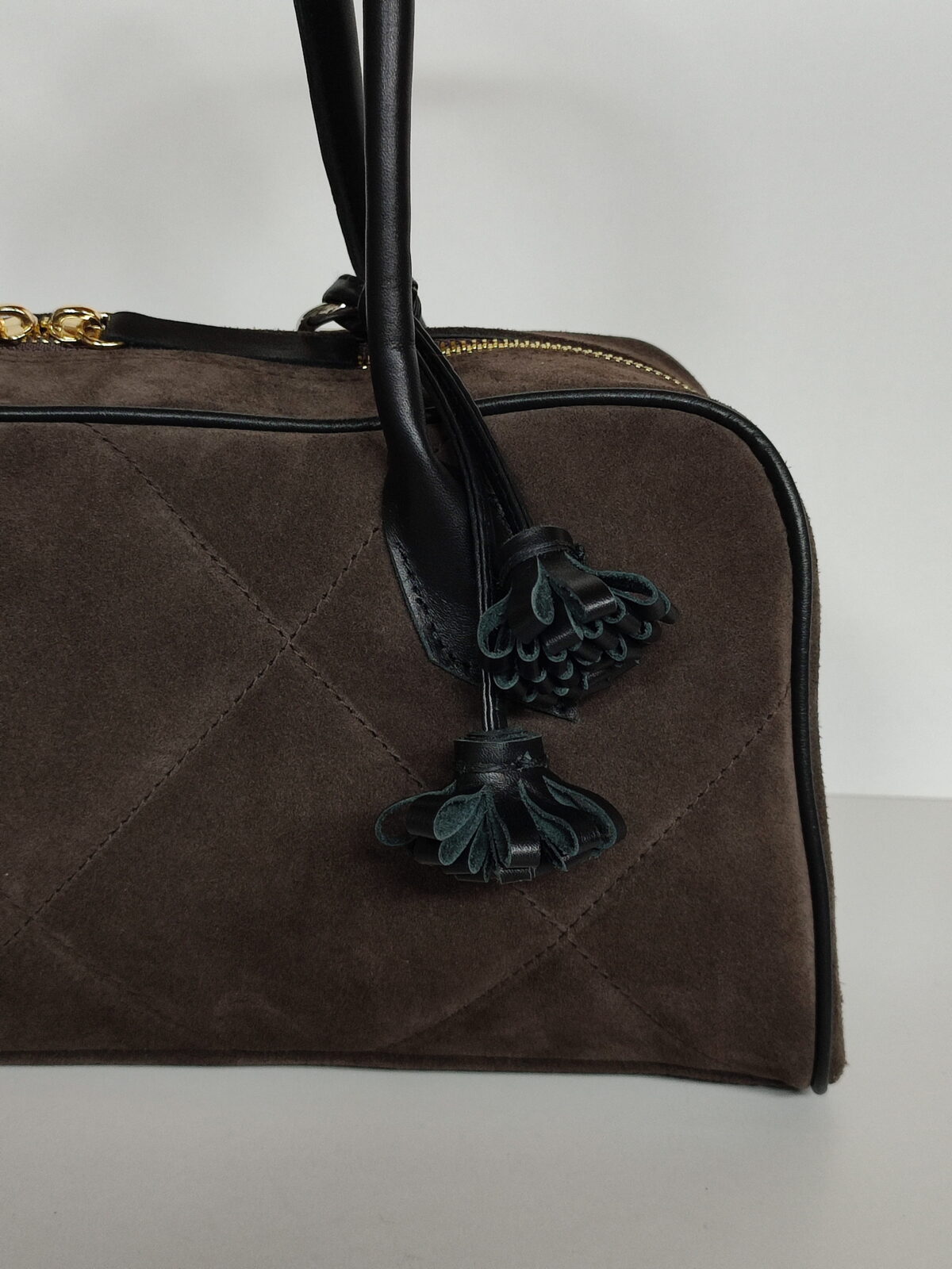Pom-Pom Virsa Leather - Image 2