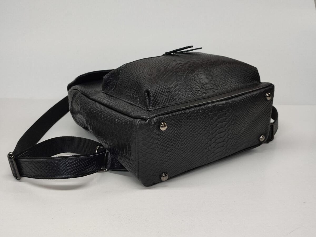 Python XL Classic Backpack - Image 5