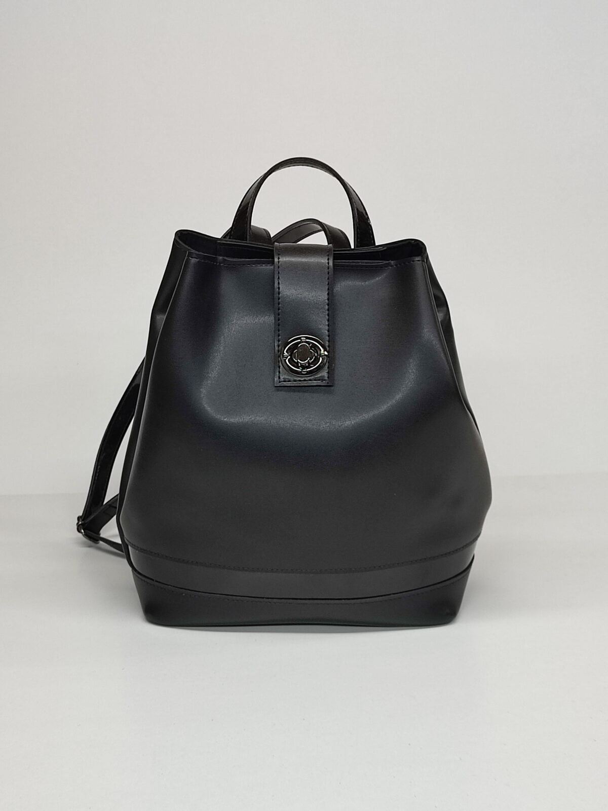 Detailed Juno Backpack - Image 3