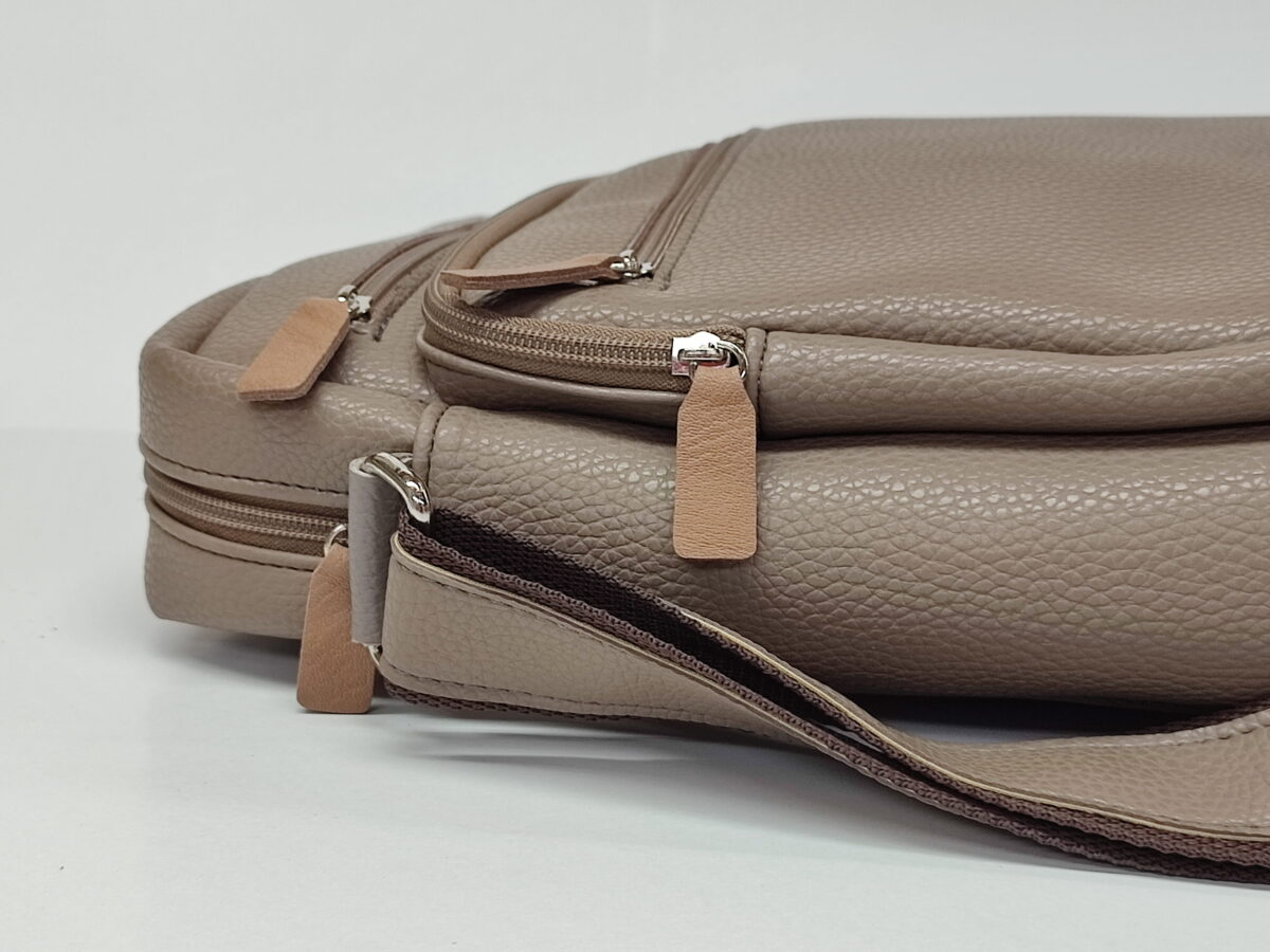 Large Messenger Grey Bag - Image 3