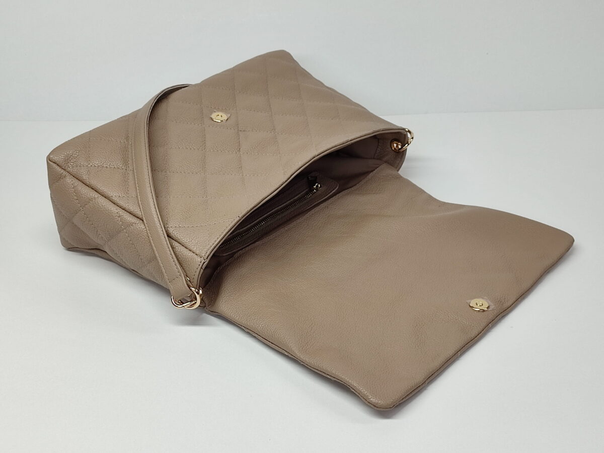 Matelassé Hobo Bag - Image 8