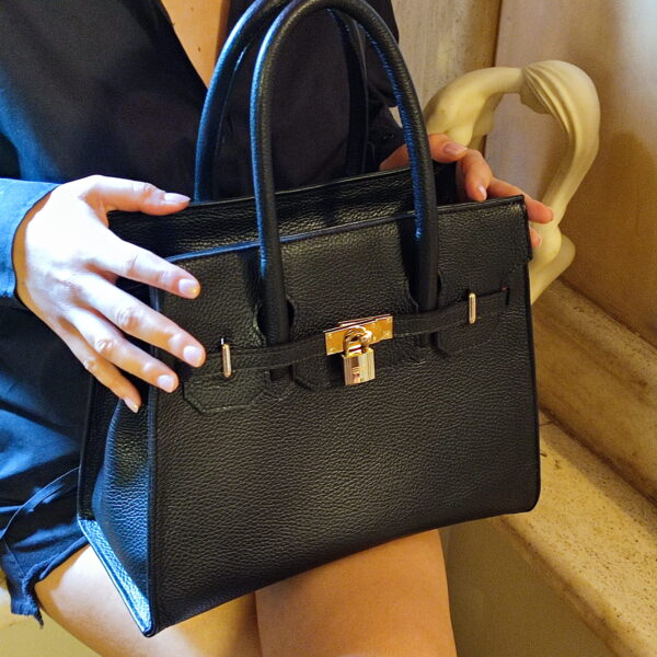 Classic Luxurious Leather Tote