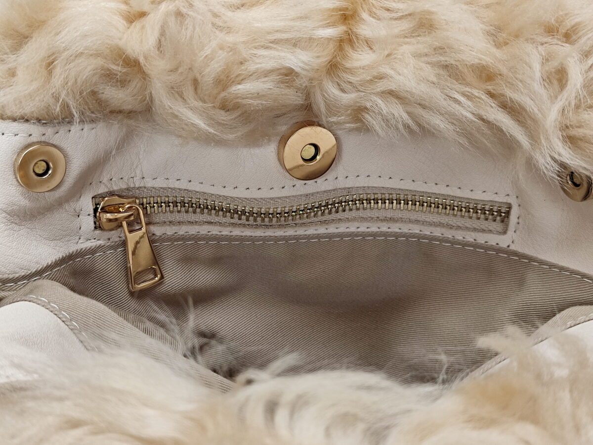 Sheepskin Tote - Image 4