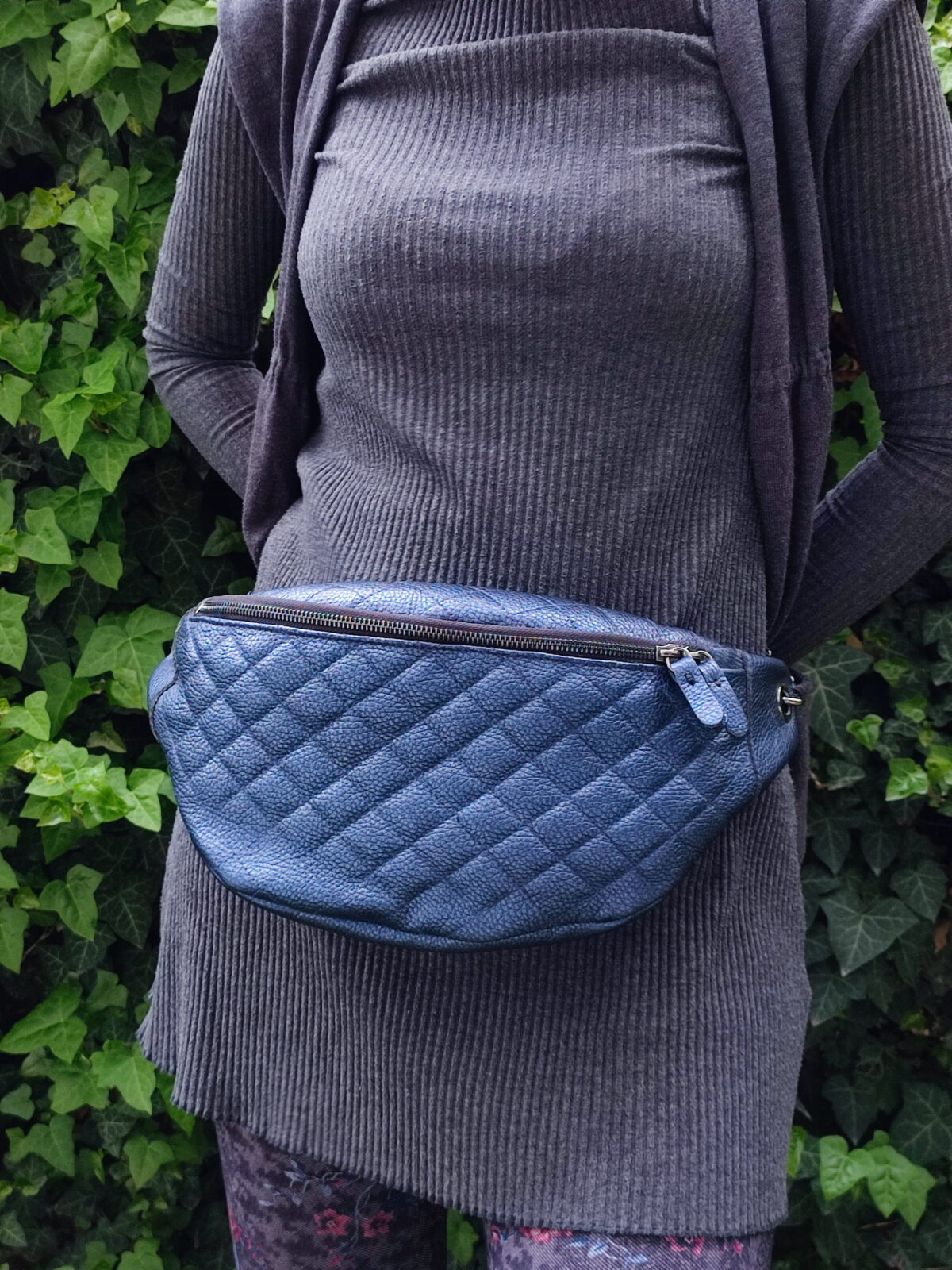 Metallic Blue Large Leather Purse - Image 2
