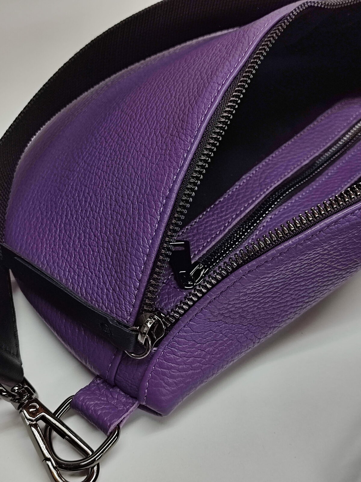 Classic Grained Leather Festival Bag - Image 6