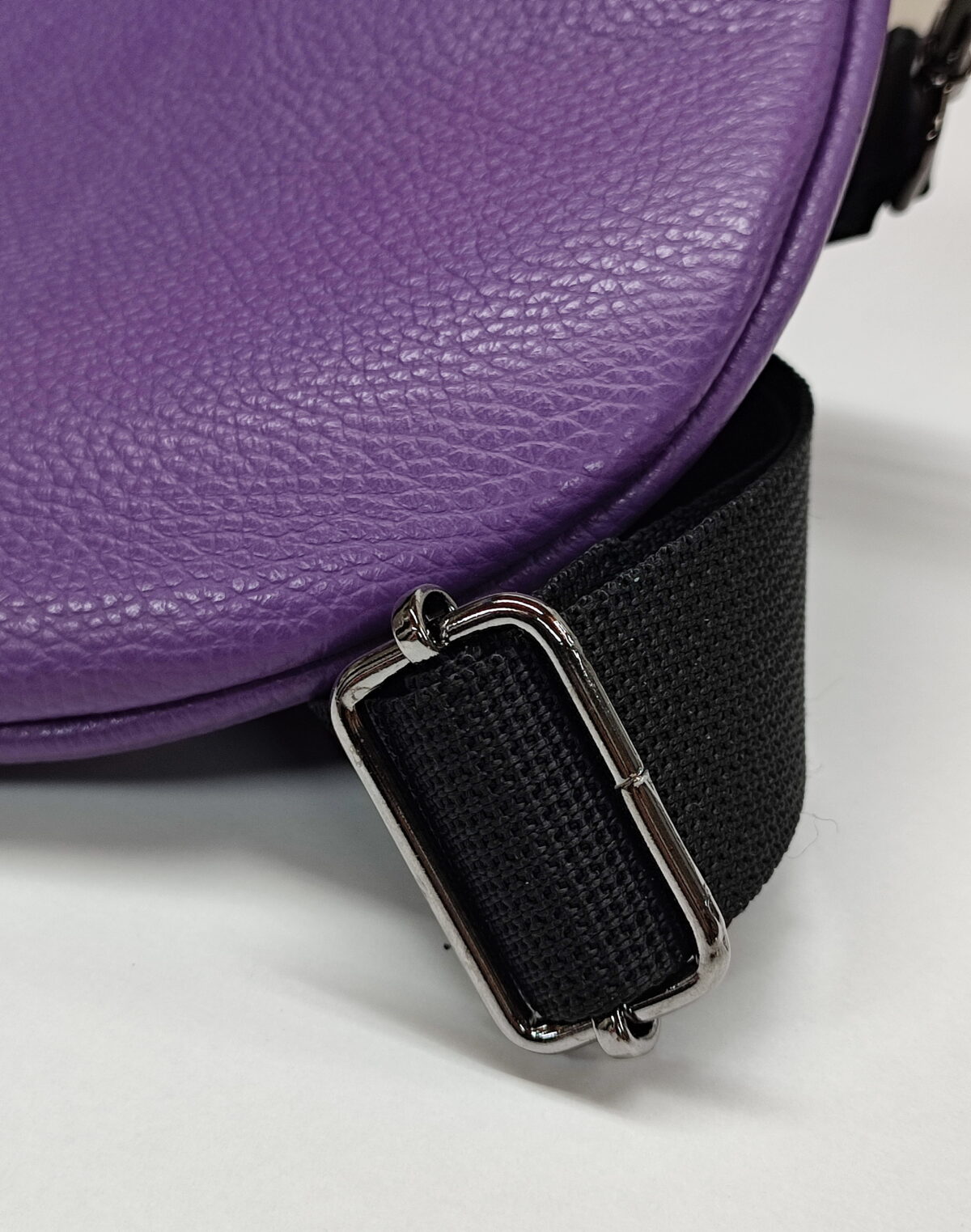 Classic Grained Leather Festival Bag - Image 7