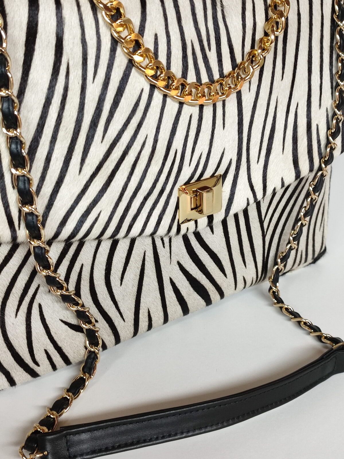 Animal Instinct XL Tote - Image 9